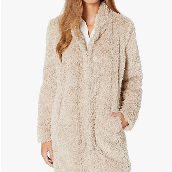 Kenneth Cole Jackets & Blazers - Kenneth Cole Teddy Coat